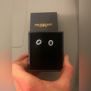 BRAND NEW Blue (sapphire) and Sterling Silver Stud Earrings